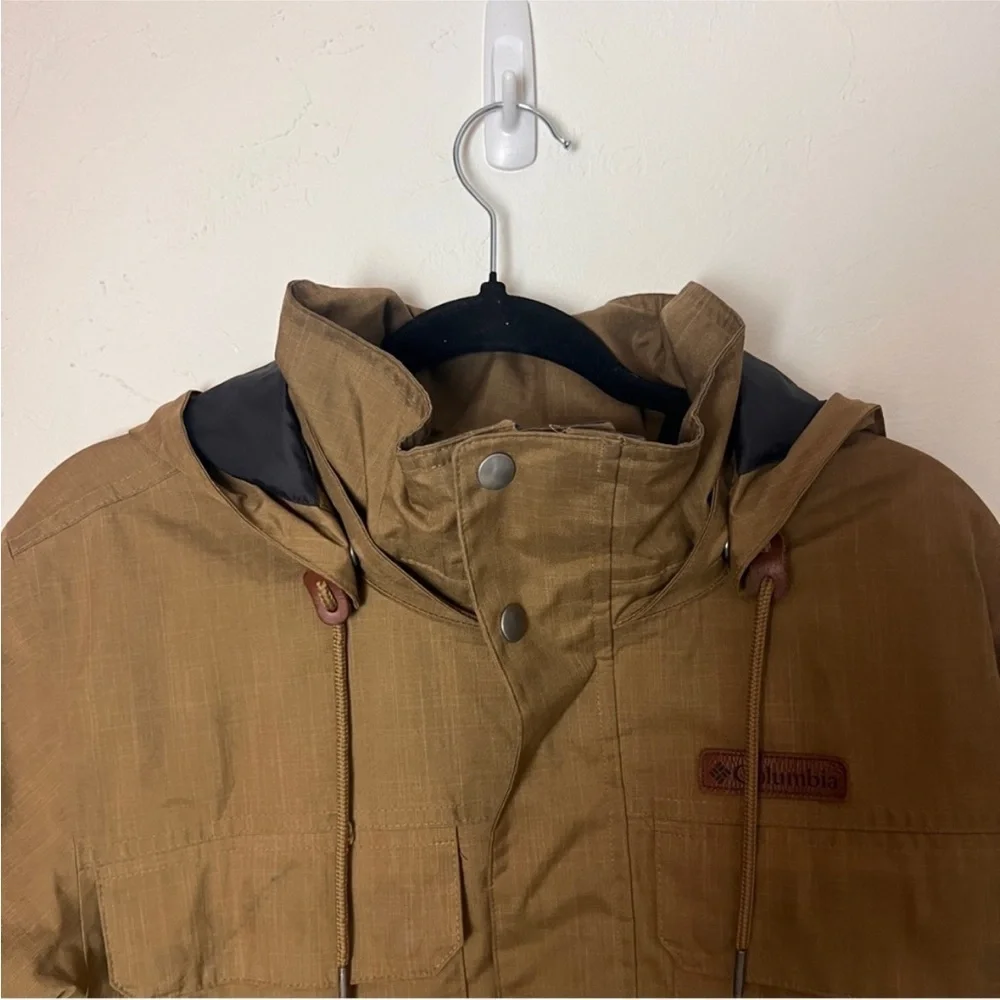 Columbia Jacket Horizons Pine Omni tech medium